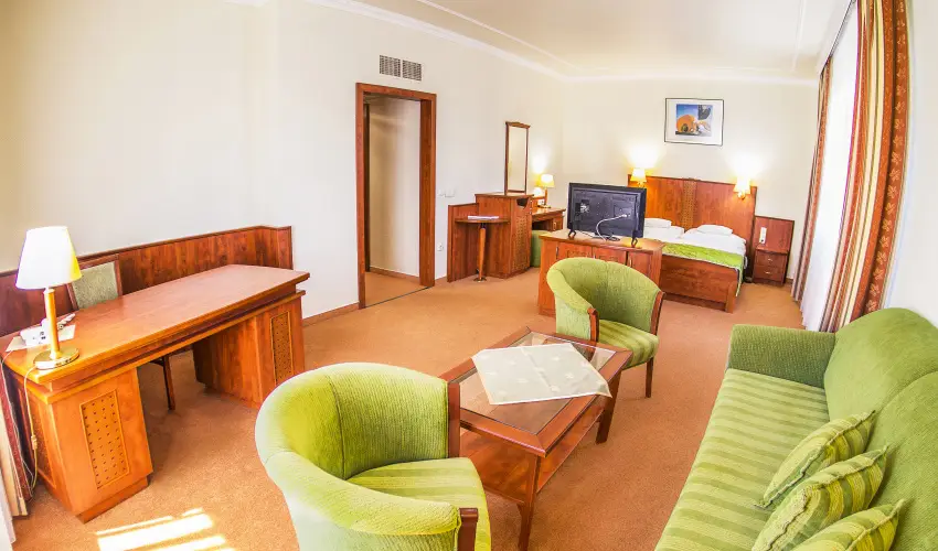 Silver Hotel Hajdszoboszl - Silver napok flpanzival (2-3 j)