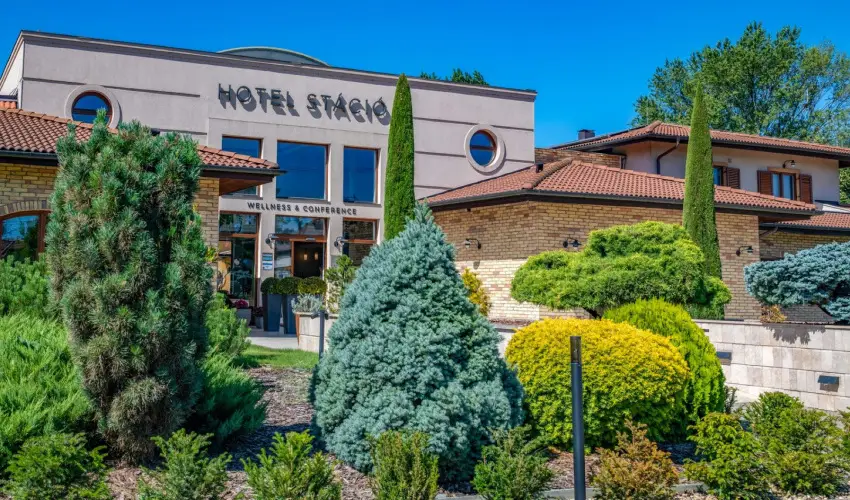 Hotel St�ci� Wellness & Konferencia Vecs�s - St�ci� Kar�csony (min. 2 �j)