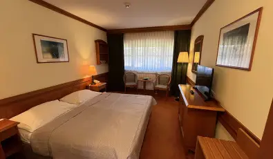 Hotel Sz�palma Porva-Sz�palmapuszta