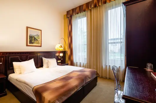 Hotel V�csecity - Kedvezm�nyes �rak (min. 2 �j)