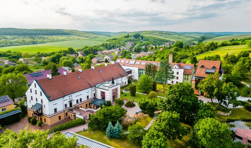 Hotel Vcsecity Herndvcse - Kedvezmnyes r csaldok rszreak (1 jtl)