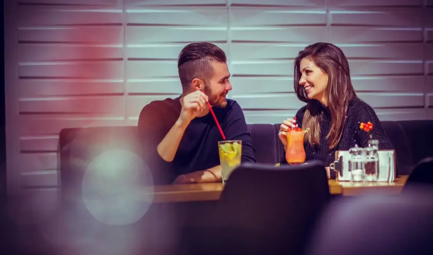 Hotel Vikt�ria S�rv�r - Kedvezm�nyes �r csal�dok r�sz�reak reggelis ell�t�ssal (1 �jt�l)