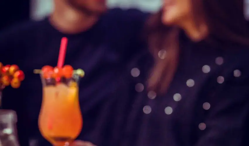 Hotel Vikt�ria S�rv�r - Kedvezm�nyes �r csal�dok r�sz�reak reggelis ell�t�ssal (1 �jt�l)