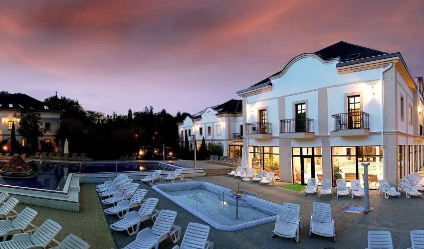 Hotel Villa Vlgy Eger - Szobarak flpanzis elltssal (min. 3 j)