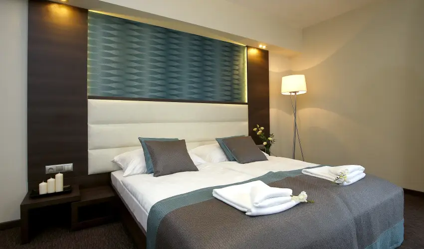 Hotel Villa Vlgy Eger - Szobarak flpanzis elltssal (min. 3 j)