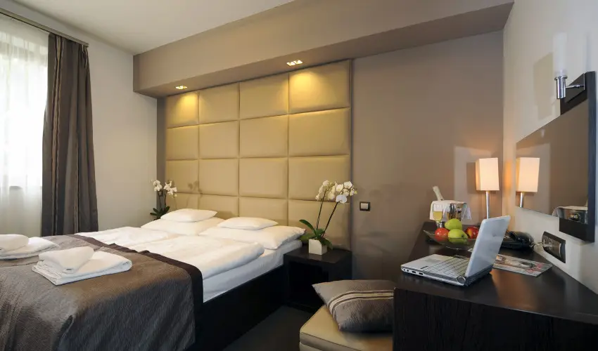 Hotel Villa Vlgy Eger - Szobarak flpanzis elltssal (min. 3 j)