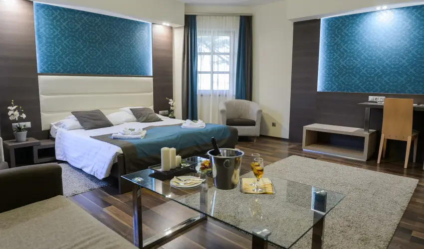 Hotel Villa Vlgy Eger - Szobarak flpanzis elltssal (min. 3 j)