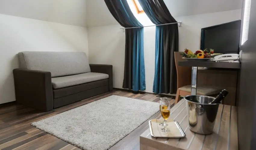 Hotel Villa Vlgy Eger - Szobarak flpanzis elltssal (min. 3 j)