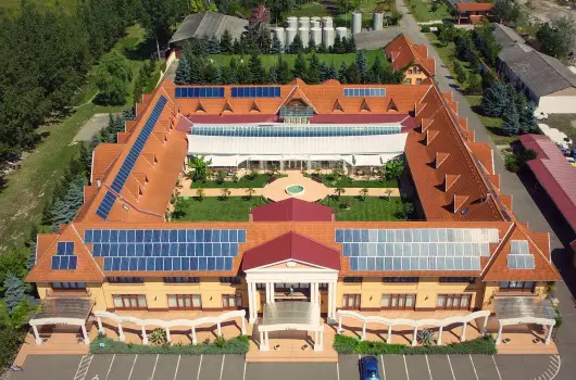 Hotel Vinum Wellness s Konferencia Hotel - Legjobb r (1 jtl)