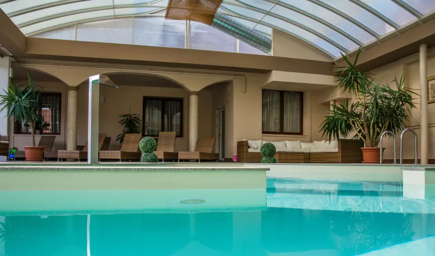 Hotel Vinum Wellness s Konferencia Hotel Kiskrs - Legjobb r (1 jtl)