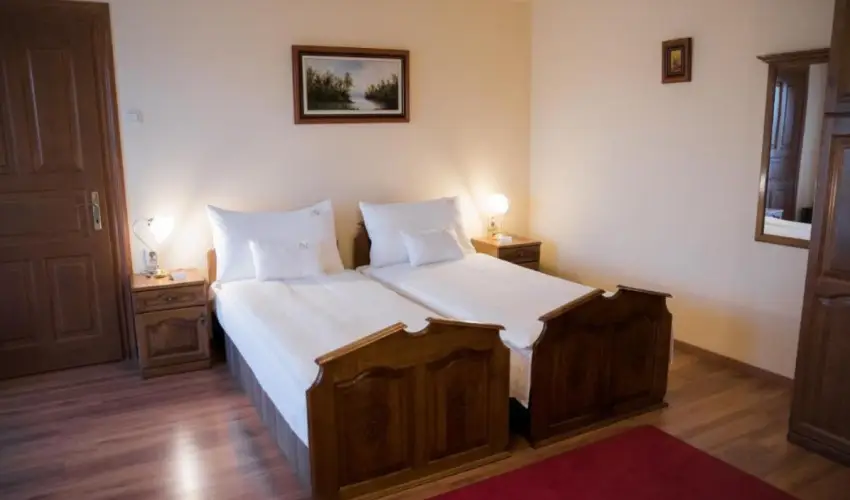 Hotel Vinum Wellness s Konferencia Hotel Kiskrs - Legjobb r (1 jtl)