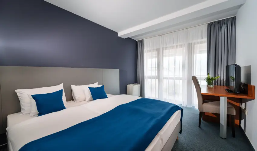 Hotel Yacht Wellness & Business Sifok - Kedvezmnyes r csaldok rszre flpanzival (1 jtl)