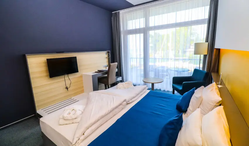 Hotel Yacht Wellness & Business Sifok - Kedvezmnyes r csaldok rszre flpanzival (1 jtl)