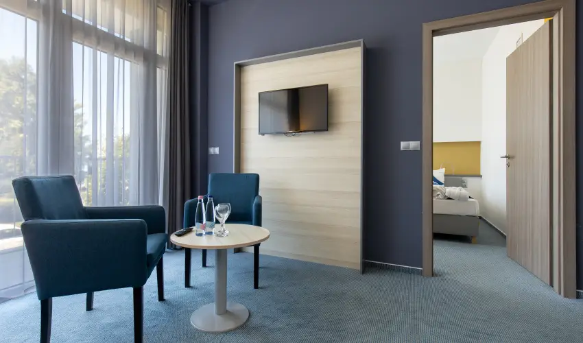 Hotel Yacht Wellness & Business Sifok - Kedvezmnyes r csaldok rszre flpanzival (1 jtl)