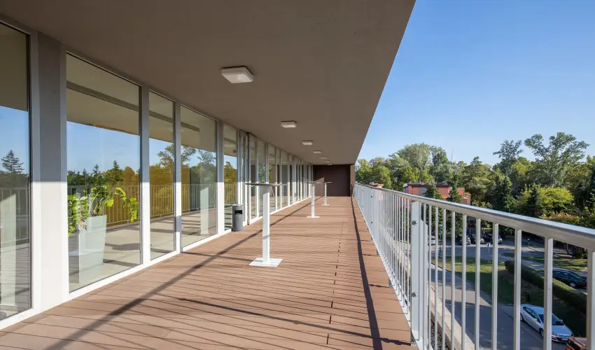 Hotel Yacht Wellness & Business Sifok - Kedvezmnyes r csaldok rszre flpanzival (1 jtl)