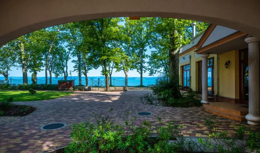 Hotel Anna Villa Balatonfldvr - Fszezoni ajnlat (min. 3 j)