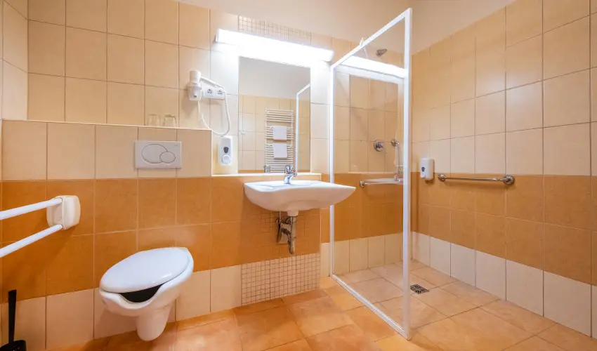 Hotel Anna Villa Balatonfldvr - Fszezoni ajnlat (min. 3 j)