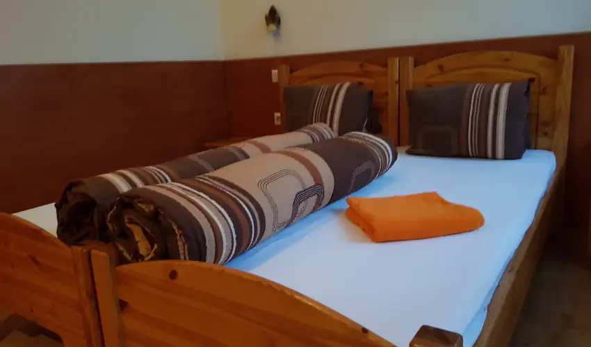 Hungria Panzi Miskolctapolca - Kikapcsolds Miskolctapolcn flpanzival (min. 2 j)