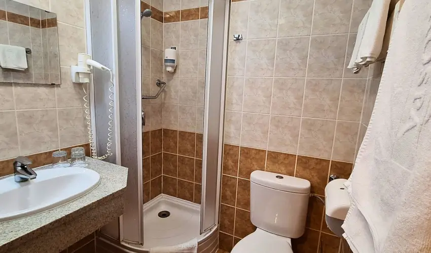 Hungarospa Thermal Hotel Hajdszoboszl - Kedvezmnyes r csaldok rszreak flpanzival, frdbelpvel (1 jtl)