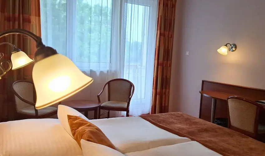 Hungarospa Thermal Hotel Hajdszoboszl - Kedvezmnyes r csaldok rszreak flpanzival, frdbelpvel (1 jtl)