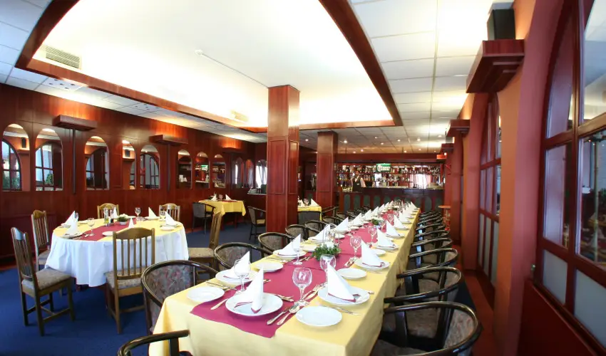 Hotel Nagyerd� Debrecen - Kedvezm�nyes �r csal�dok r�sz�reak �tkez�s n�lk�l (1 �jt�l)