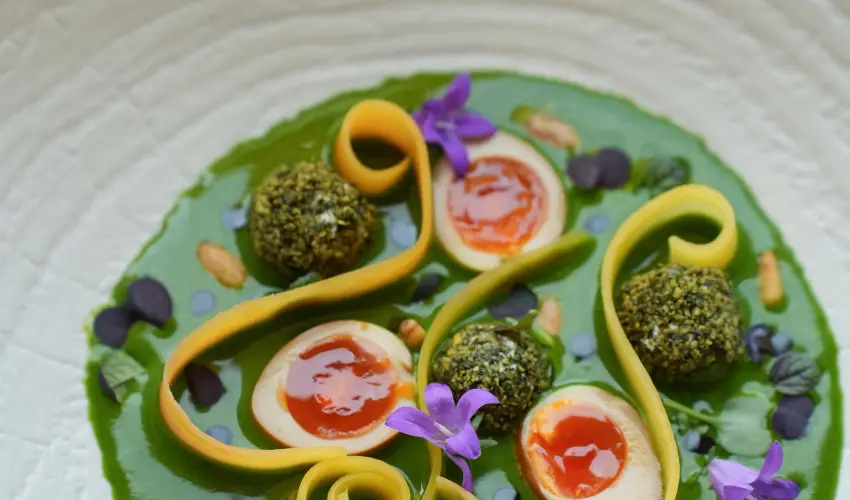 Imola Udvarh�z Eger - Kedvezm�nyes �r csal�dok r�sz�reak reggelis ell�t�ssal (1 �jt�l)