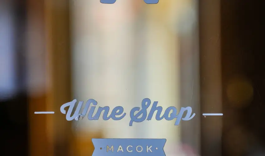 Imola Udvarh�z Eger - Kedvezm�nyes �r csal�dok r�sz�reak reggelis ell�t�ssal (1 �jt�l)