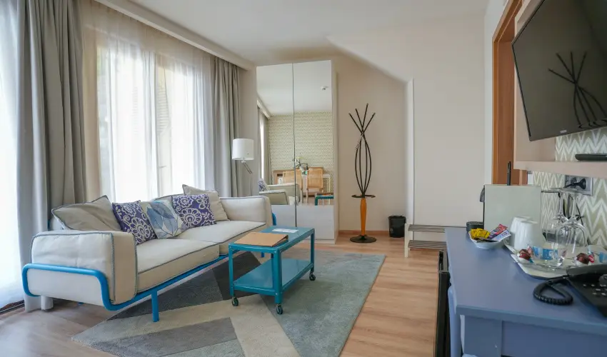 Imola Udvarh�z Eger - Kedvezm�nyes �r csal�dok r�sz�reak reggelis ell�t�ssal (1 �jt�l)