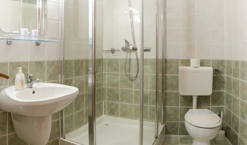 Hotel Imperial Gy�gysz�ll� Kisk�r�s - Kedvezm�nyes �r csal�dok r�sz�reak reggelis ell�t�ssal (1 �jt�l)