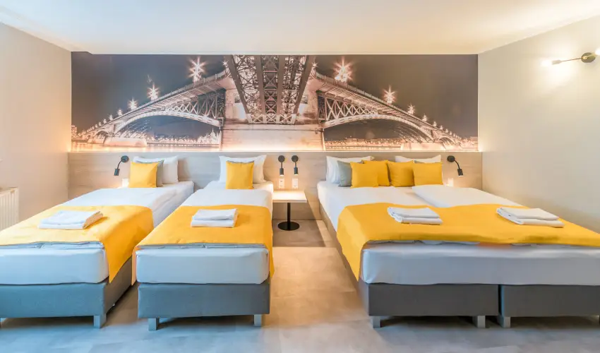 Impulso Hotel by Mellow Mood Hotels Budapest - Kedvezm�nyes �r csal�dok r�sz�reak reggelis ell�t�ssal