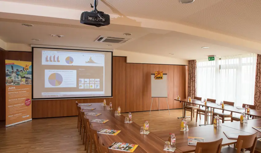 Vulkán Wellness Hotel és Kemping Celldömölk - Pihenés a Vulkán Fürdő Resort mobilházaiban - félpanzióval, fürdőhasználattal (min. 4 éj)