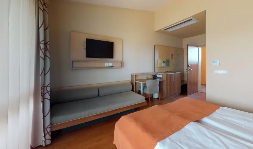 Vulkán Wellness Hotel és Kemping Celldömölk - Pihenés a Vulkán Fürdő Resort mobilházaiban - félpanzióval, fürdőhasználattal (min. 4 éj)