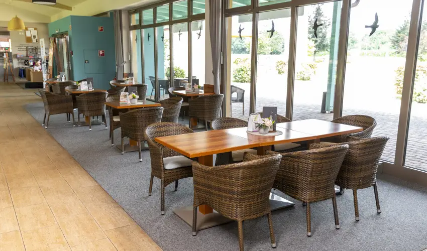 Vulkán Wellness Hotel és Kemping Celldömölk - Pihenés a Vulkán Fürdő Resort mobilházaiban - félpanzióval, fürdőhasználattal (min. 4 éj)