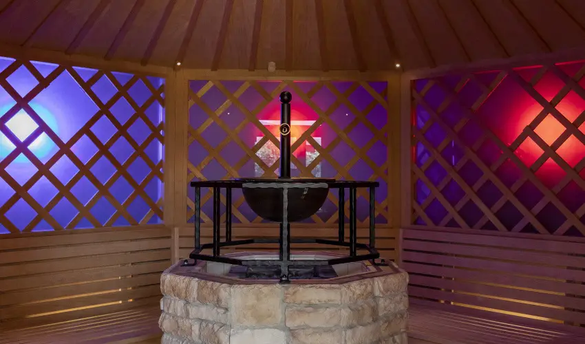 Vulkán Wellness Hotel és Kemping Celldömölk - Pihenés a Vulkán Fürdő Resort mobilházaiban - félpanzióval, fürdőhasználattal (min. 4 éj)