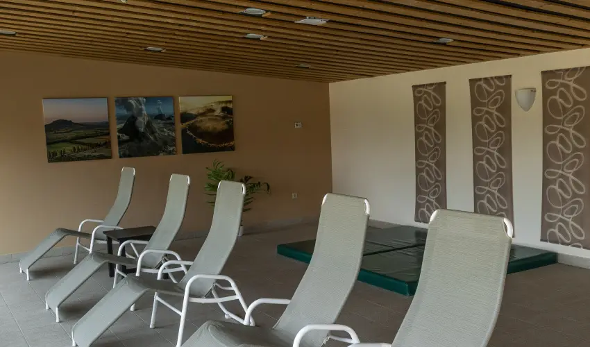 Vulkán Wellness Hotel és Kemping Celldömölk - Pihenés a Vulkán Fürdő Resort mobilházaiban - félpanzióval, fürdőhasználattal (min. 4 éj)