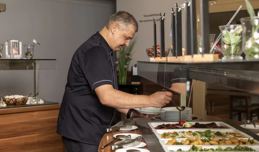 Vulkán Wellness Hotel és Kemping Celldömölk - Pihenés a Vulkán Fürdő Resort mobilházaiban - félpanzióval, fürdőhasználattal (min. 4 éj)