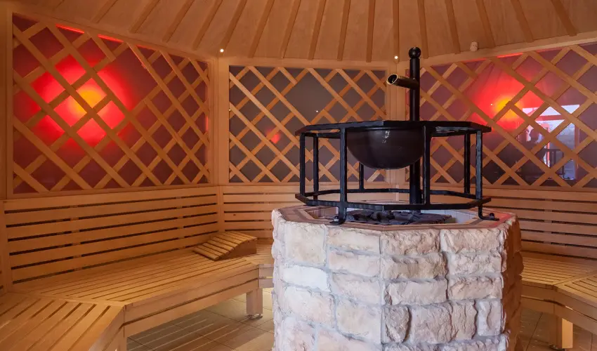 Vulkán Wellness Hotel és Kemping Celldömölk - Pihenés a Vulkán Fürdő Resort mobilházaiban - félpanzióval, fürdőhasználattal (min. 4 éj)