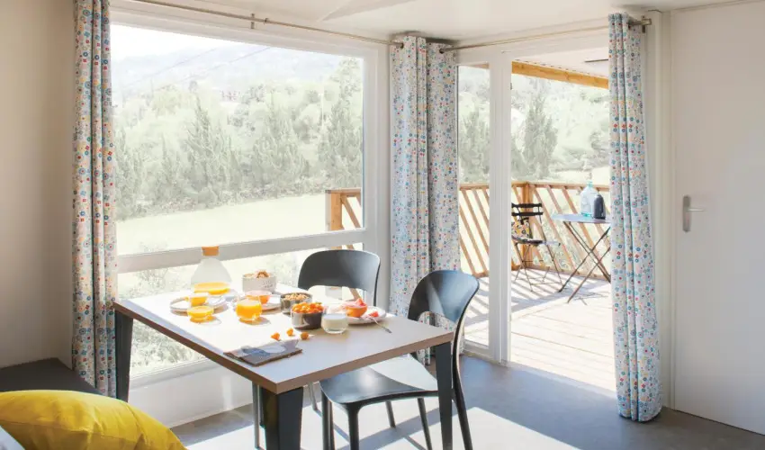Vulkán Wellness Hotel és Kemping Celldömölk - Pihenés a Vulkán Fürdő Resort mobilházaiban - félpanzióval, fürdőhasználattal (min. 4 éj)