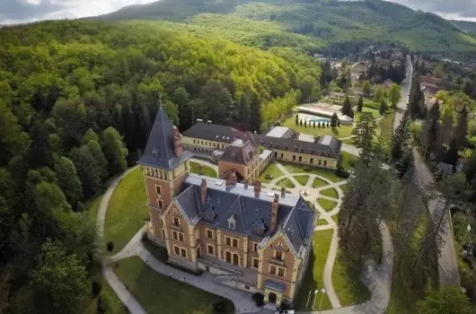 Kastlyhotel Sasvr - Kastlylmnyek 2 jszaktl kedvezmnnyel