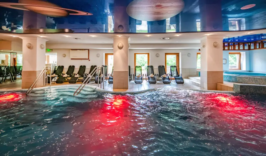 Kast�lyhotel Sasv�r Par�dsasv�r - Kast�ly�lm�nyek 1 �jszak�t�l