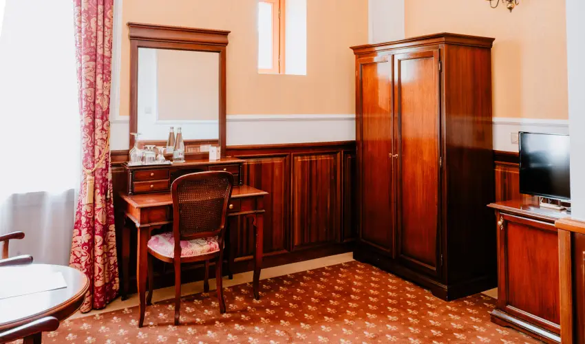 Kast�lyhotel Sasv�r Par�dsasv�r - Kast�ly�lm�nyek 1 �jszak�t�l