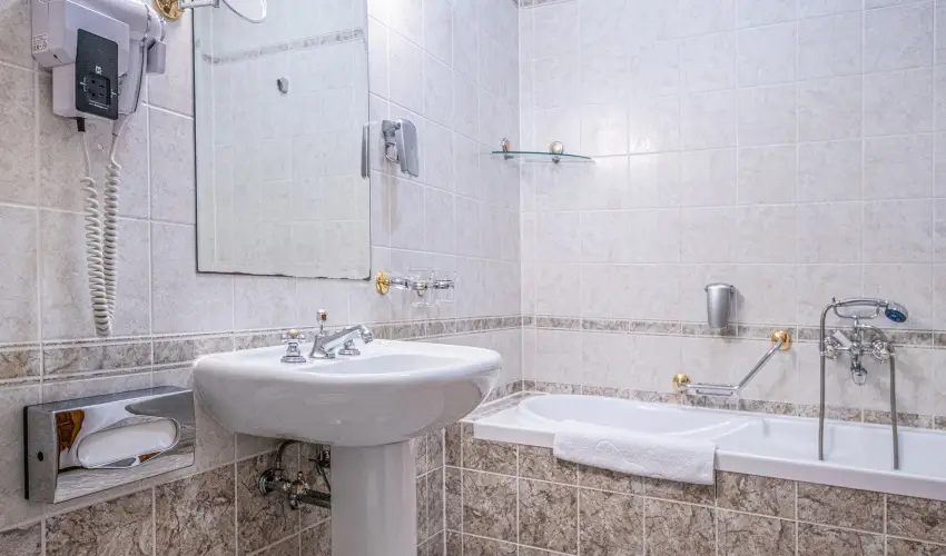 Kast�lyhotel Sasv�r Par�dsasv�r - Kast�ly�lm�nyek 1 �jszak�t�l