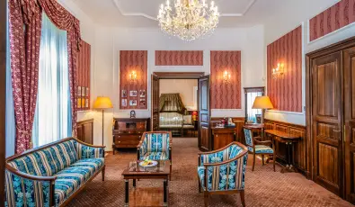 Kast�lyhotel Sasv�r Par�dsasv�r