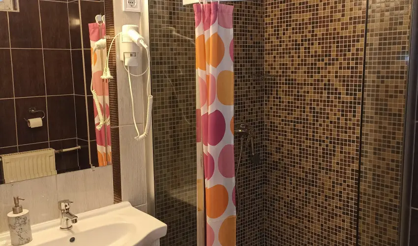 Kk Laguna Wellness Apartmanok Egerszalk - Kedvezmnyes r csaldok rszreak reggelivel (1 jtl)