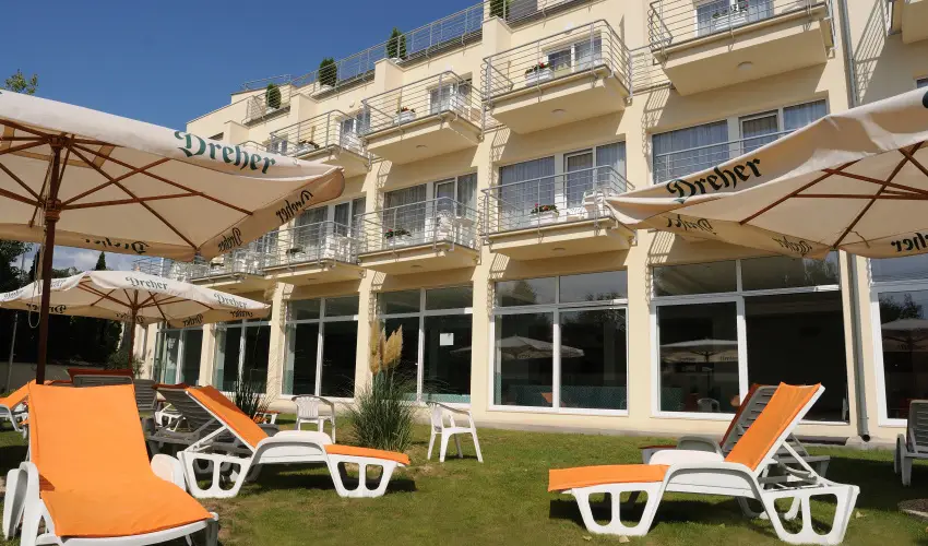 Kt Korona Konferencia & Wellness Hotel Balatonszrsz - Wellness htvgk a Balatonon (min. 2 j)