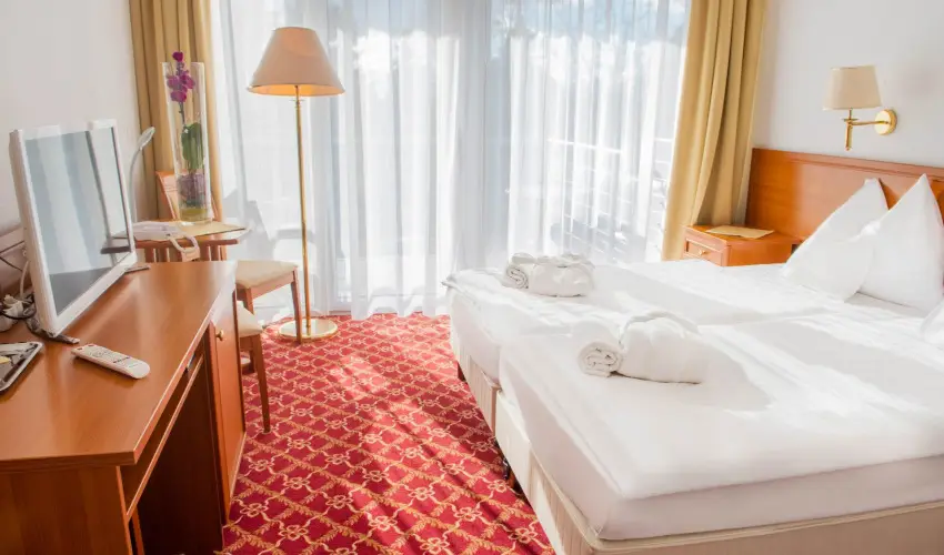 Kt Korona Konferencia & Wellness Hotel Balatonszrsz - Wellness htvgk a Balatonon (min. 2 j)