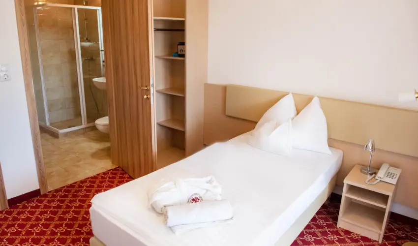 Kt Korona Konferencia & Wellness Hotel Balatonszrsz - Wellness htvgk a Balatonon (min. 2 j)