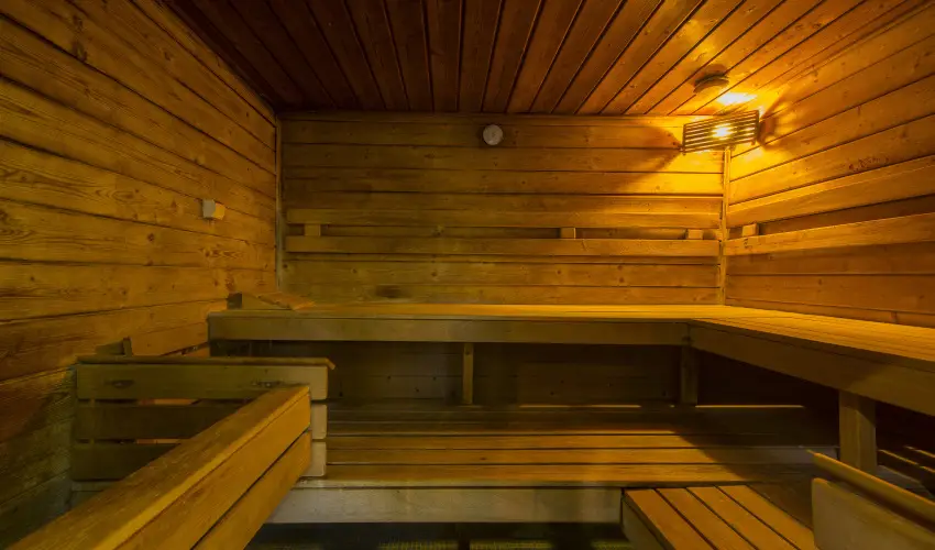 Kikelet Club Hotel Miskolctapolca - Kedvezmnyes r csaldok rszreak flpanzis elltssal (1 jtl)