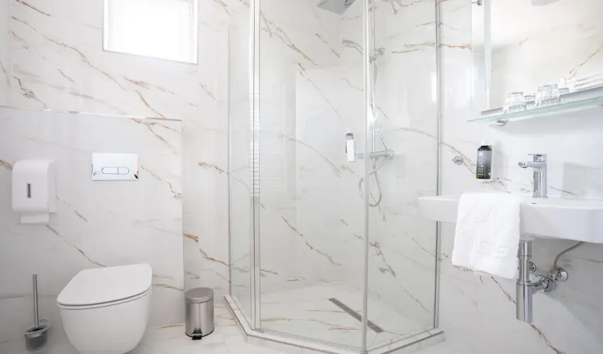 Kikelet Club Hotel Miskolctapolca - Kedvezmnyes r csaldok rszreak flpanzis elltssal (1 jtl)