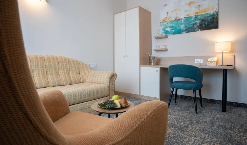 Kikelet Club Hotel Miskolctapolca - Kedvezmnyes r csaldok rszreak flpanzis elltssal (1 jtl)